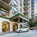 Ues 2Br W Gym Doorman Balcony Stunning Roof Nyc-502