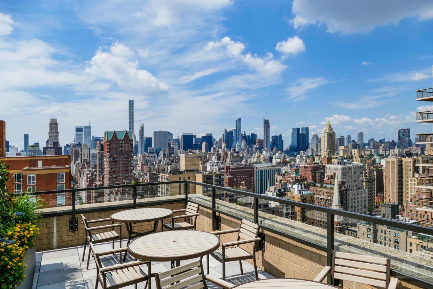 Ues 2br W Gym Doorman Balcony Stunning Roof Nyc-502 *